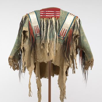 War Shirt, 1850-1880, (Crow), Elk or antelope hide, porcupine quills, ermine, horsehair, glass beads, pigment. Virginia Museum of Fine Arts; Adolph. D and Wilkins C. Williams Fund. 2016.127. Photo by Katherine Wetzel © Virginia Museum of Fine Arts