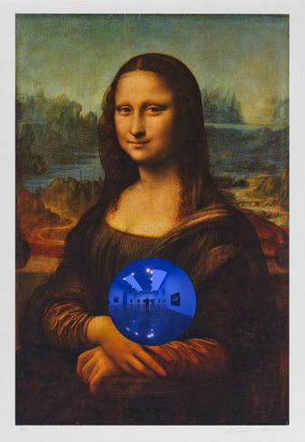 Jeff Koons, Gazing Ball (da Vinci Mona Lisa), 2016, edition 38/40, archival pigment print on Innova rag paper with acrylic disk, 41 7/8 x 28 7/8 x 2 1/16 in., © Jeff Koons