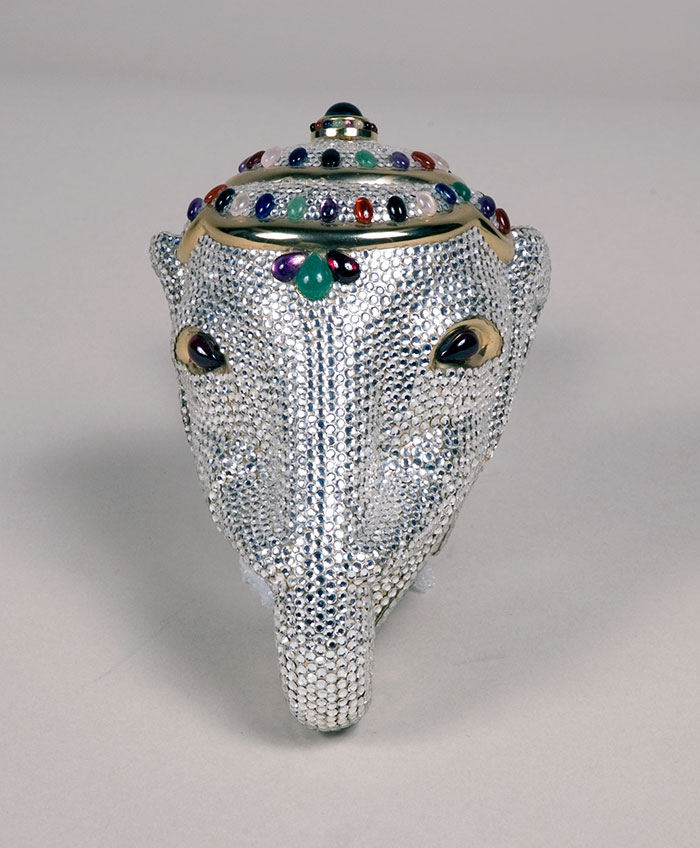 Judith Peto Leiber, Elephant Box Handbag, 1997, Swarovski crystals, garnet, gold plate
