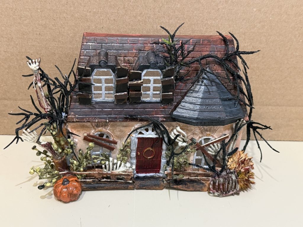 Creepy Cottage Class